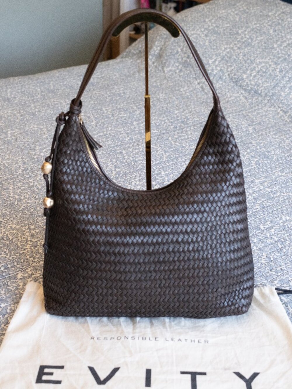 NWOT EVITY Nina Weave Large Shoulder Bag in Chocolate 🇦🇺